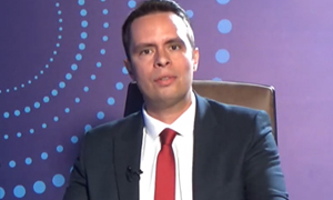 Νομοθετικά